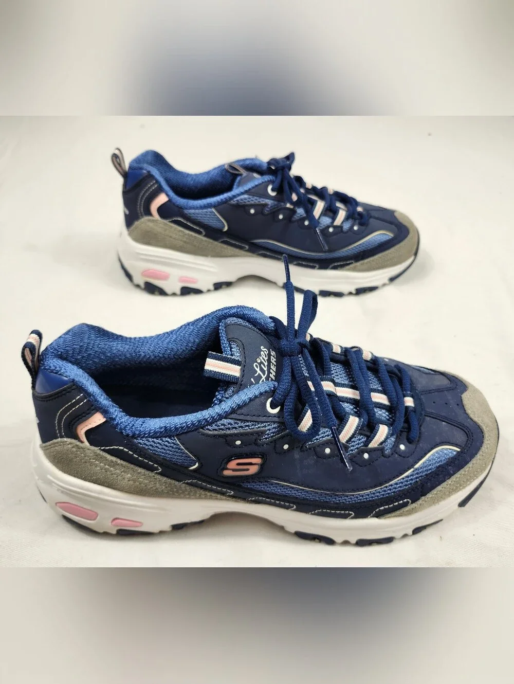 Skechers D'lites Women's 10 W Navy Gray Memory Foam Athletic Sneakers Wide Shoes